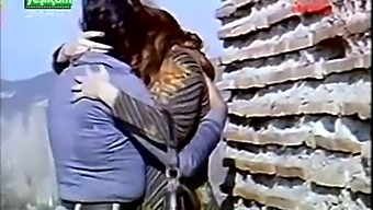 Turkish Couple'S Passionate Kissing In The Car
