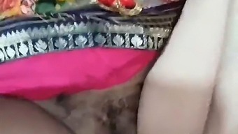 Outdoor Piss Play With An Indian Village Housewife