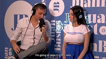 Ambarprada Rides The Sex Machine To Ecstasy In A Podcast