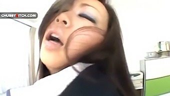 Japanese Secretary Enjoys Ass-To-Mouth Action
