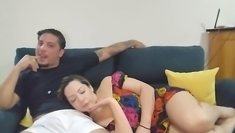 Exclusive And Intense Net Video Of Mature Woman Blowing And Taking It All In